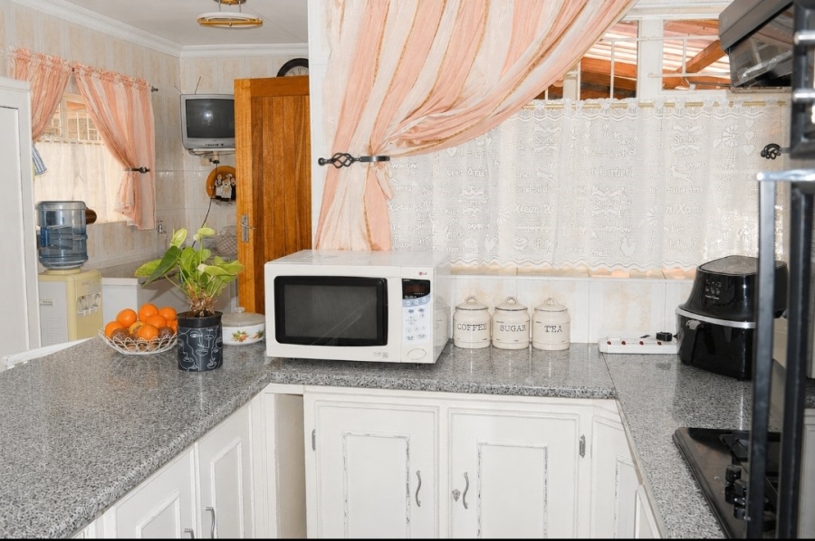 4 Bedroom Property for Sale in Wilkeville North West